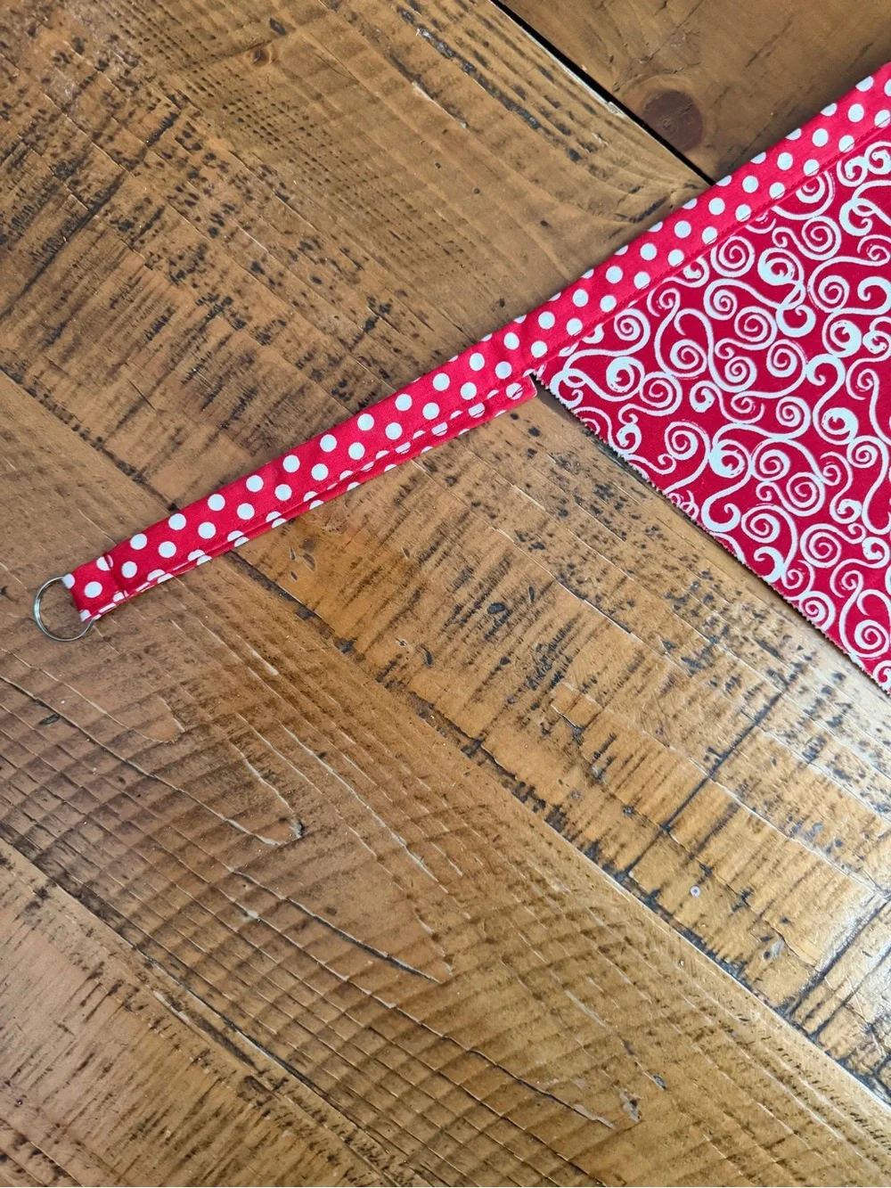 Red & Green Christmas Holiday Fabric Pennant Garland